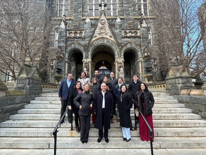 Cohorte del programa de Indotel en Geogetown University