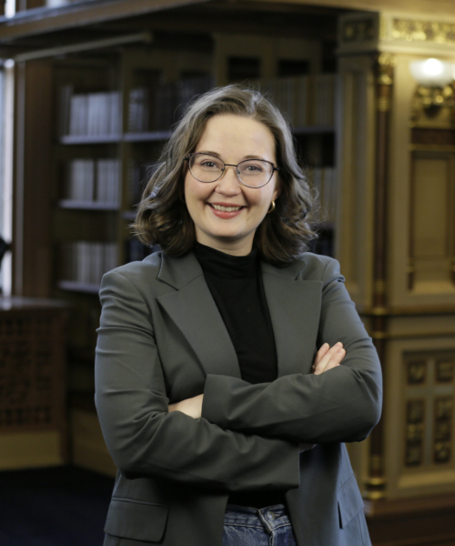 Kate Blansett headshot