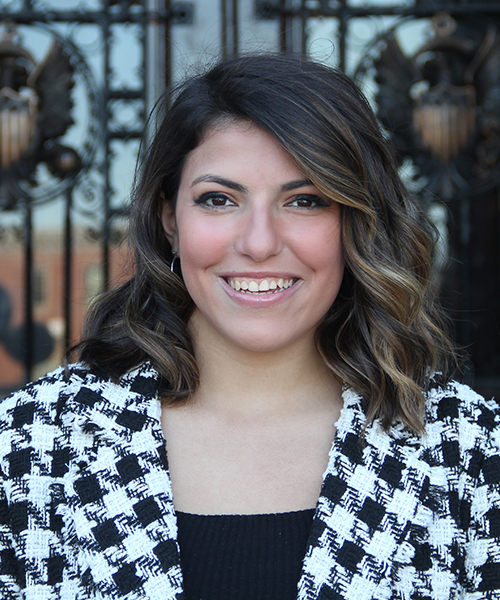 Phoebe Chambers headshot