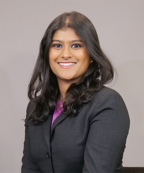 Aanika Veedon headshot