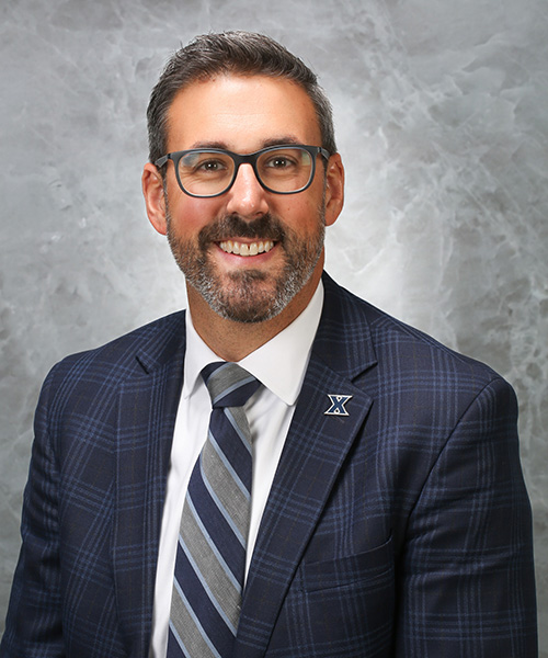 Marcus Mescher headshot
