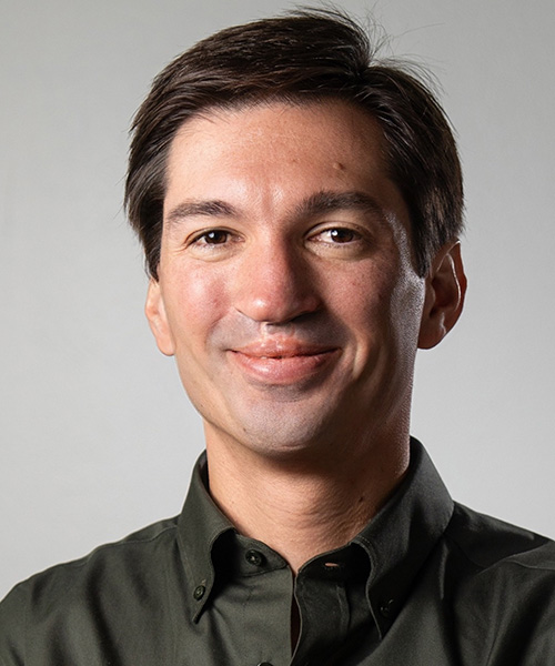 Luis R. Fortuño portrait
