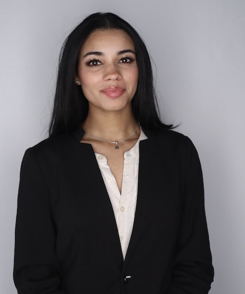 Tara Curtin headshot