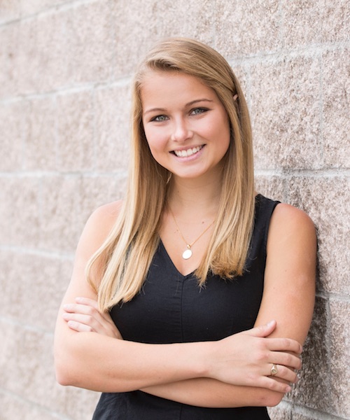 Kyra Kocis headshot
