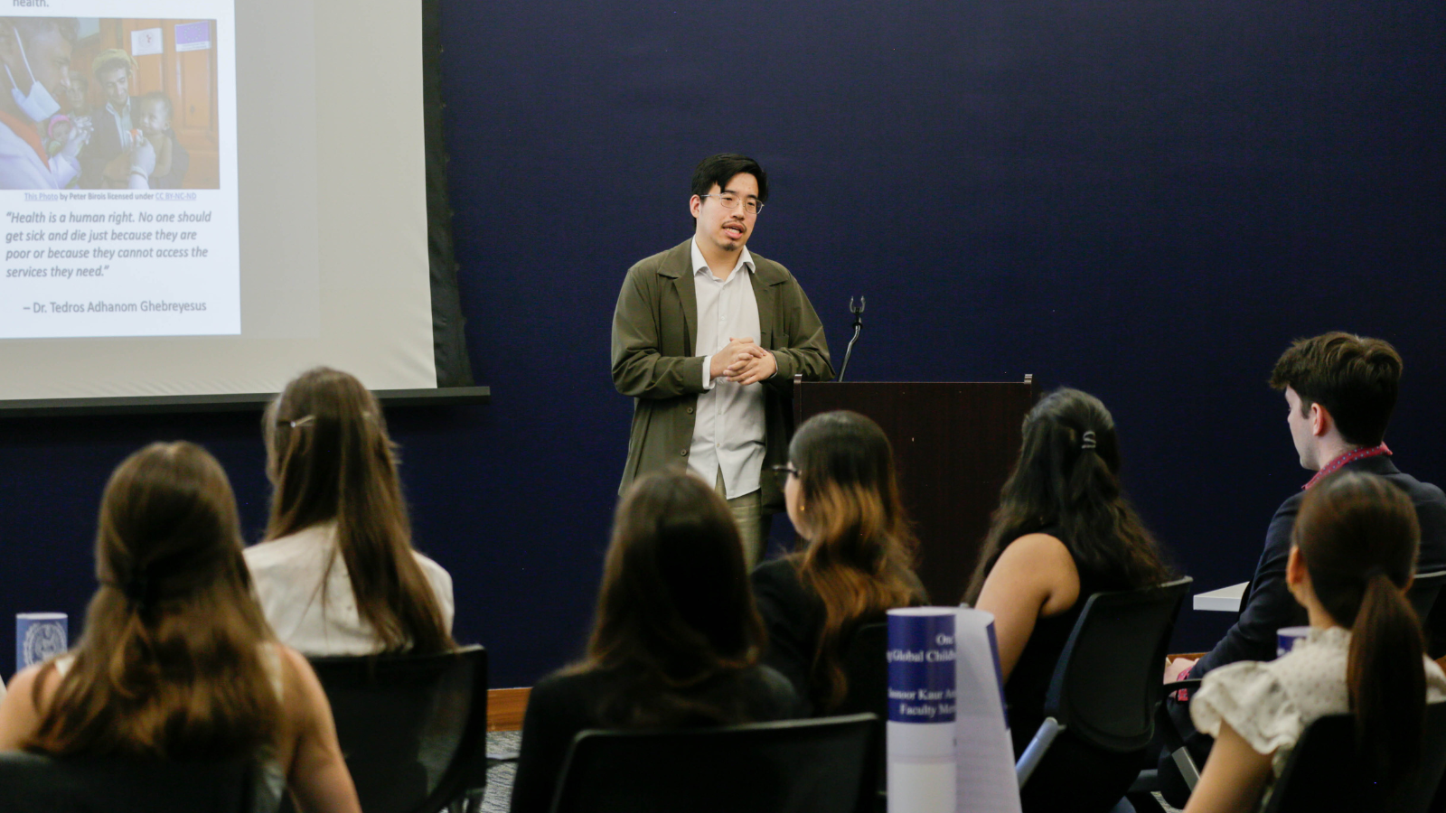 Wu presents his project, “Advanced Introduction to the Right to Health,” at the end-of-year poster presentation