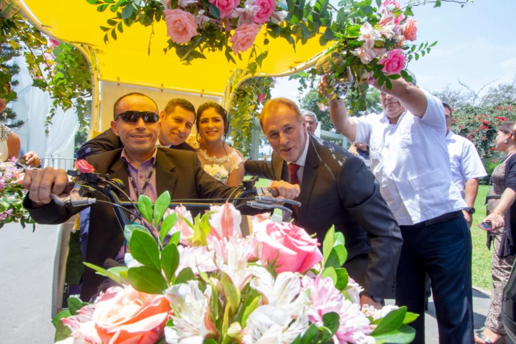 La ceremonia estuvo encabezada por el alcalde de Lima, Jorge Muñoz La ceremonia estuvo encabezada por el alcalde de Lima, Jorge Muñoz