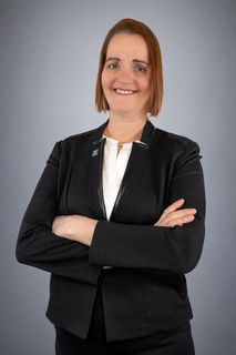Dr. Judith  Gold