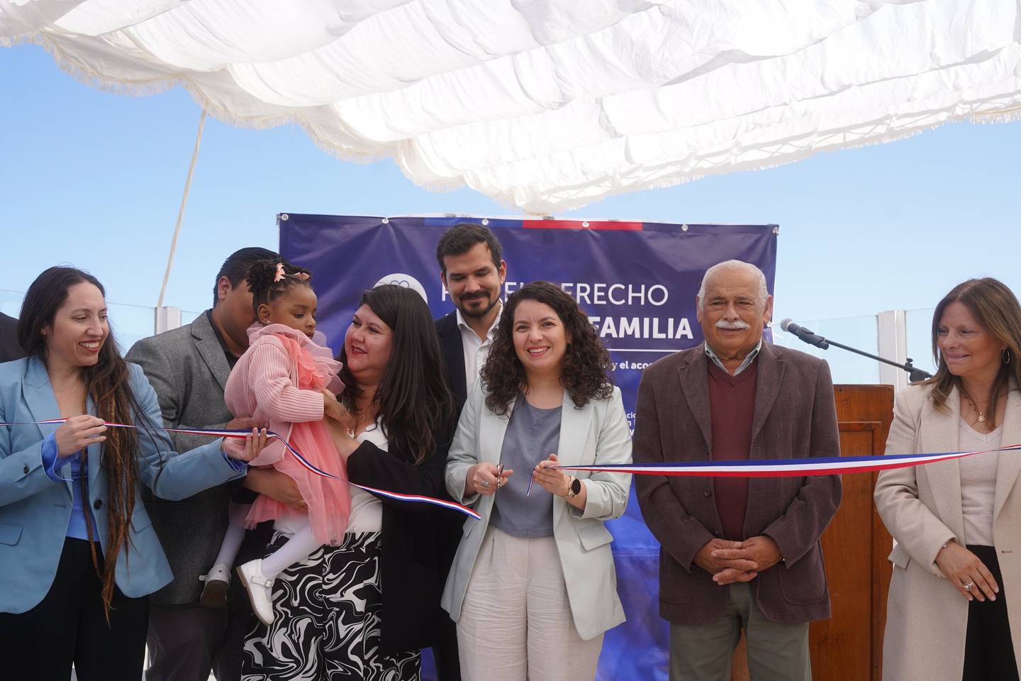 Anuncio de cambios en el proceso de adopción.
