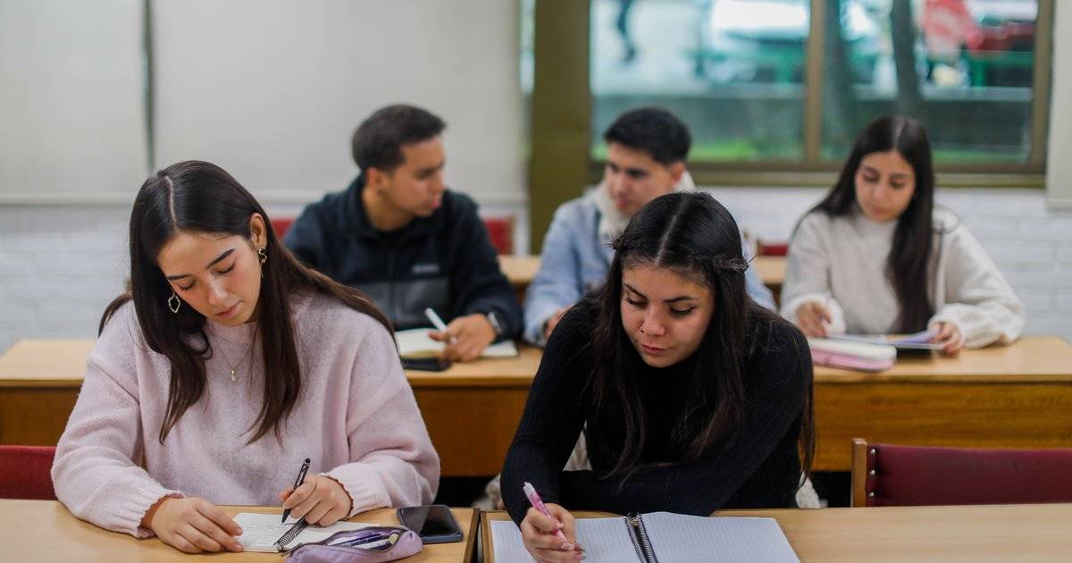 Fechas clave para postular a becas y gratuidad, Ministerio de Educación