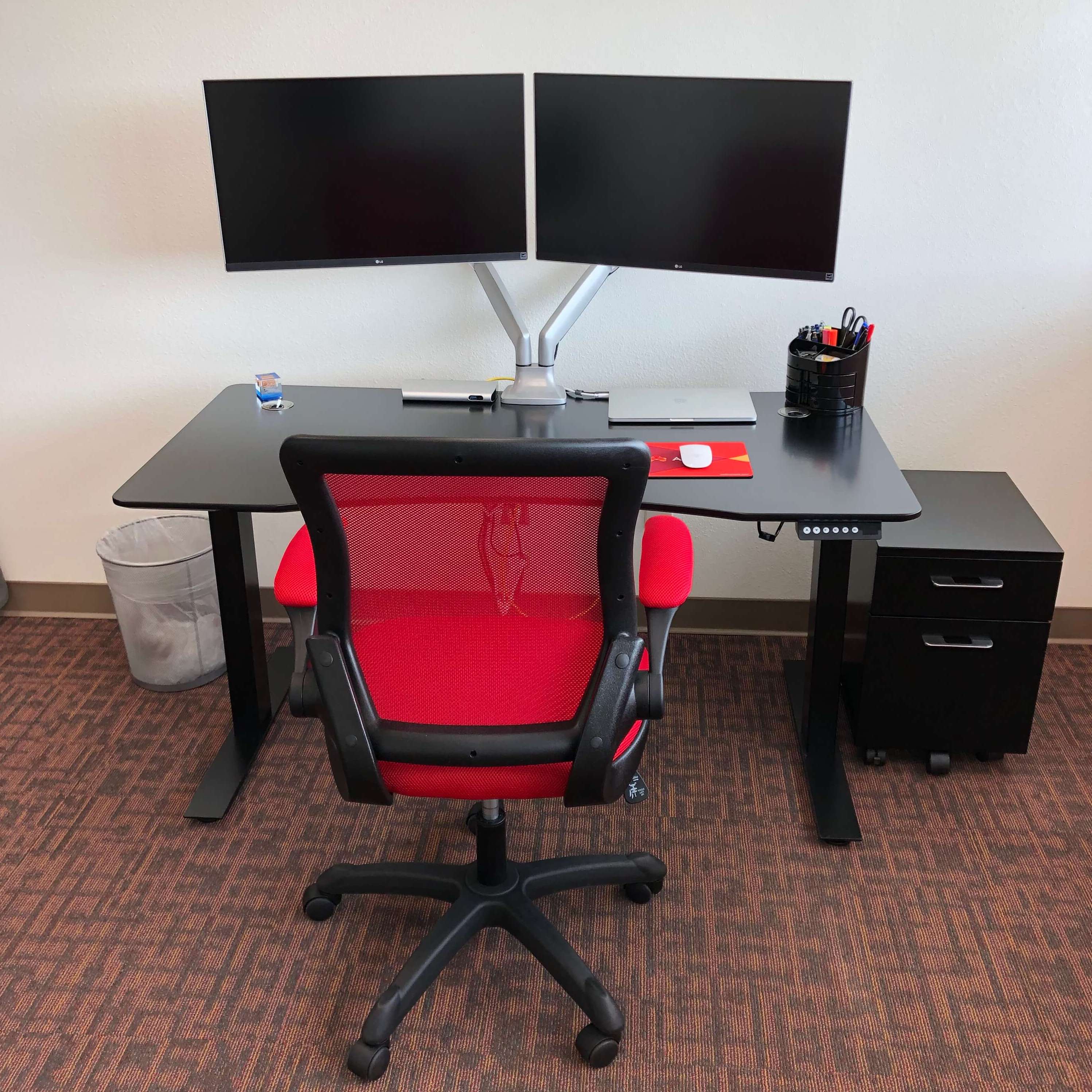 Menlo Park Finance Office Hotel Office Desk