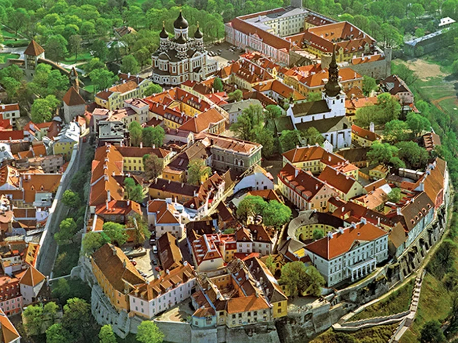 World Navigator cruising the Baltic Sea past Scandinavian coastlines