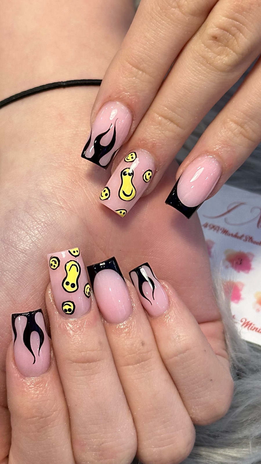 DIAMOND NAILS ATHERTON Book Your Appointment Online Now