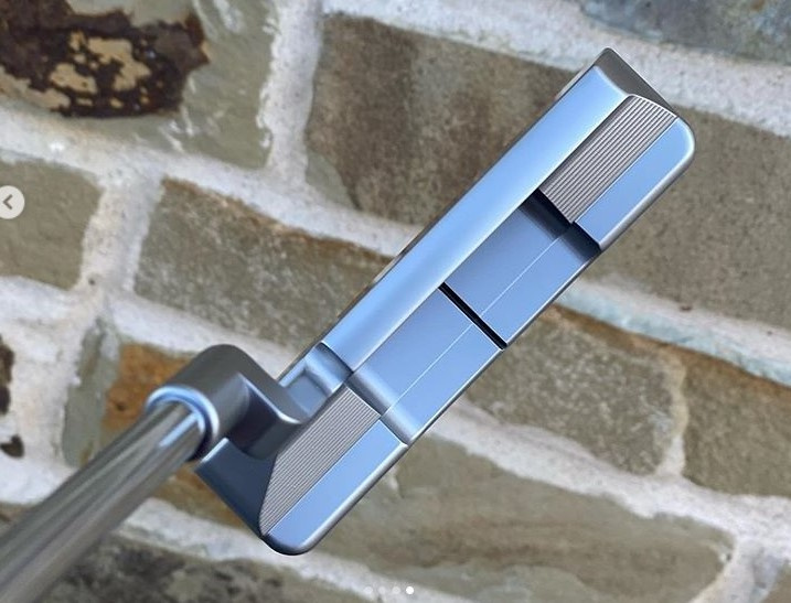 The G.O.A.T Putter by Piretti Golf - Putter Mods and Micro Putter