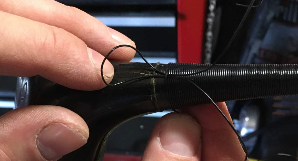 Whipping coming loose from Louisville Golf driver Hickory, Persimmon