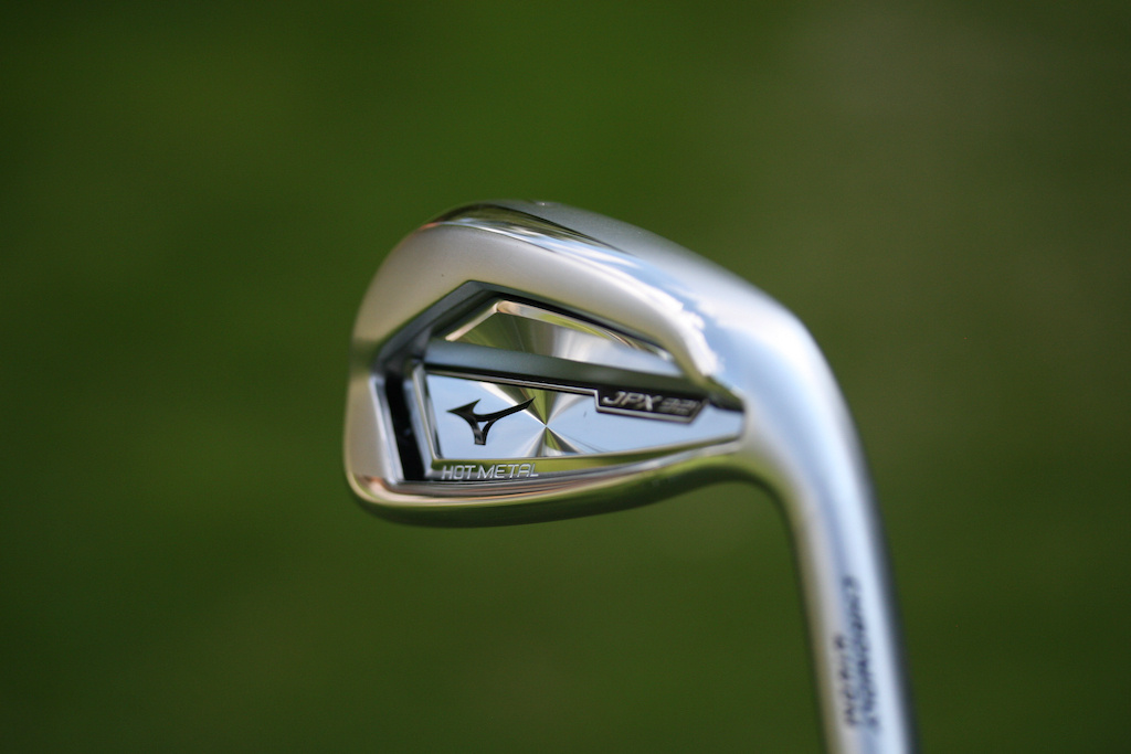 921 forged vs hot metal pro