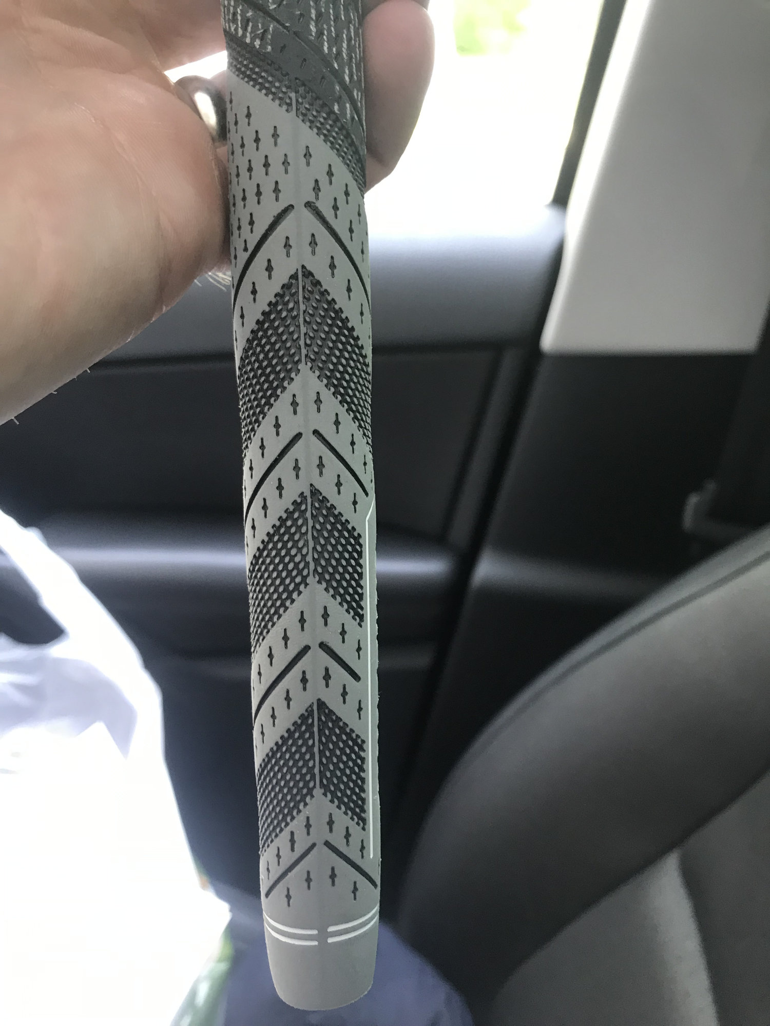 “New” Golf Pride MCC+4 grips stink like paint thinner WRX Club Techs