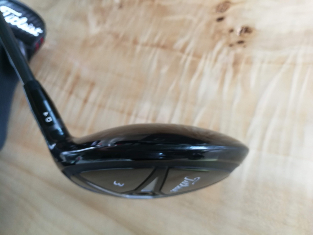 Scotty Cameron TeI3 Newport Putter Titleist 915F Cleveland 588 MB Irons ...
