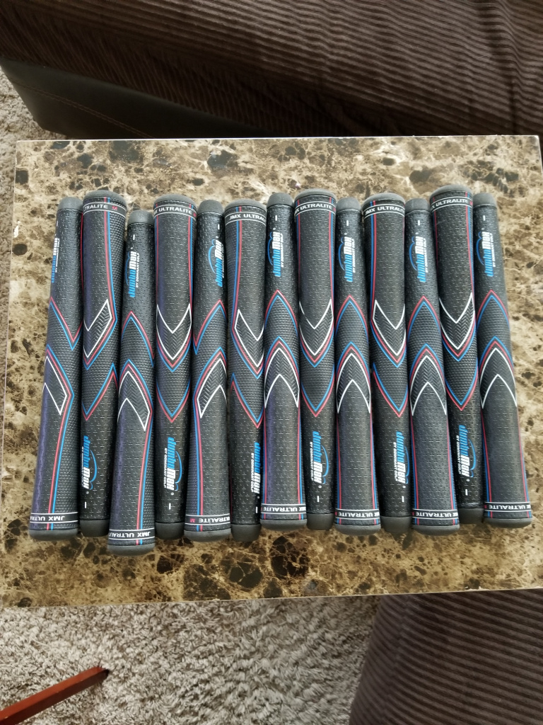 13 JumboMax medium Ultralite grips For Sale ArchiveFor Feedback Reference GolfWRX