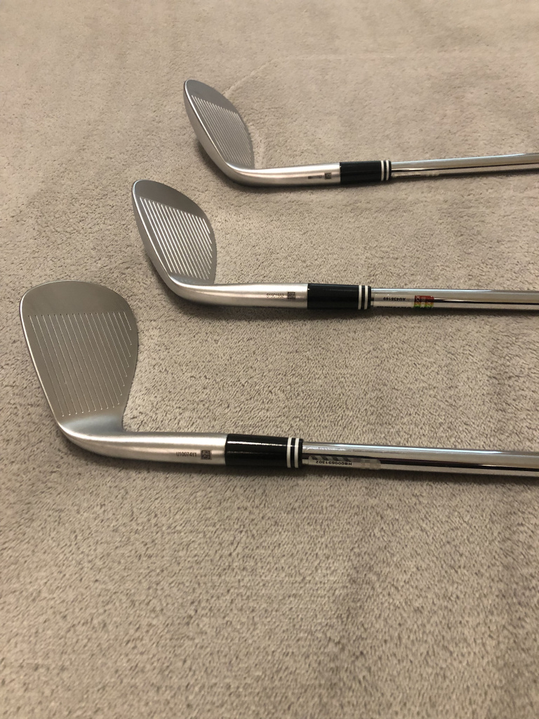 pointed toe transparent heels