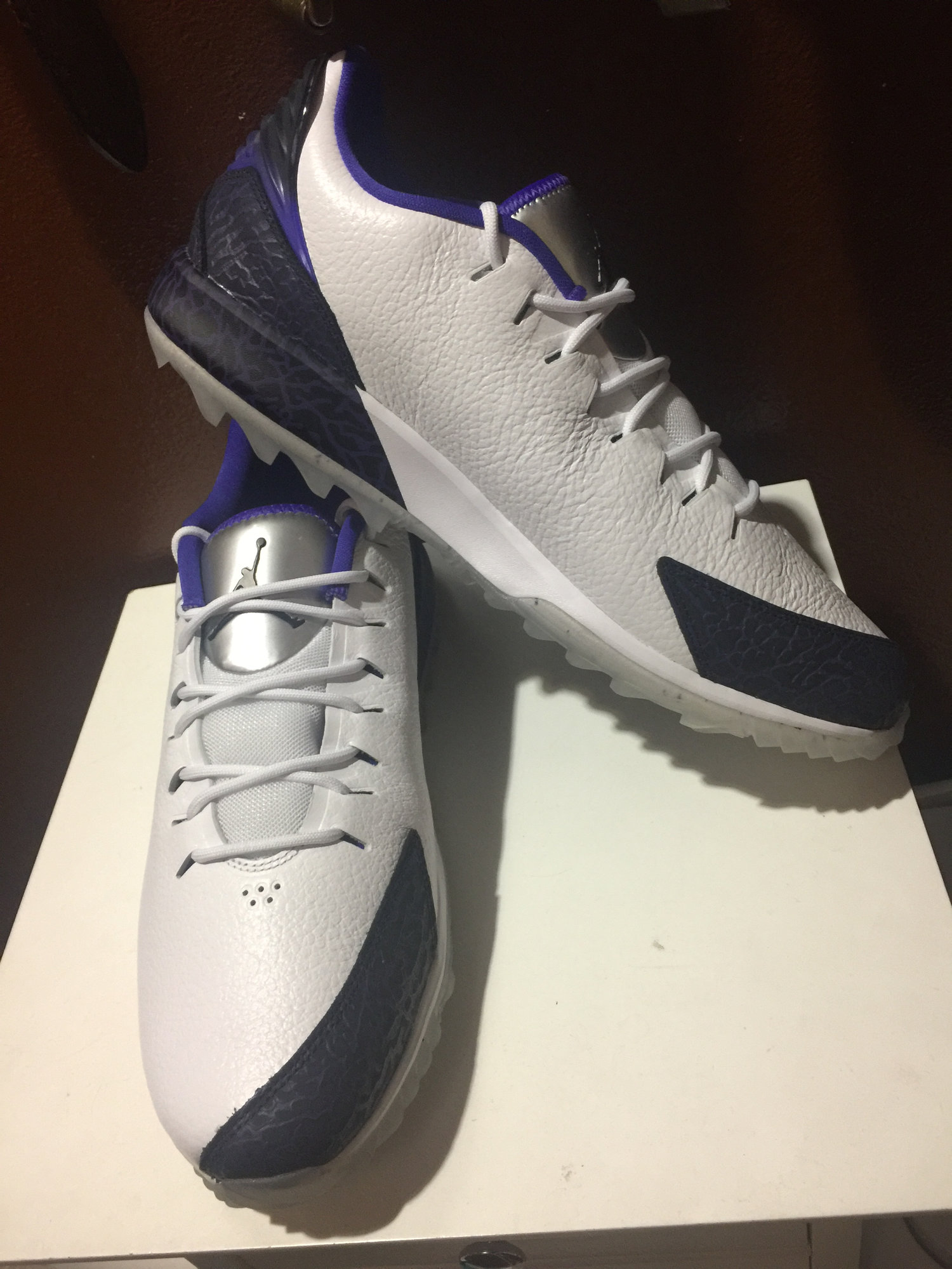 jordan v wolf grey golf