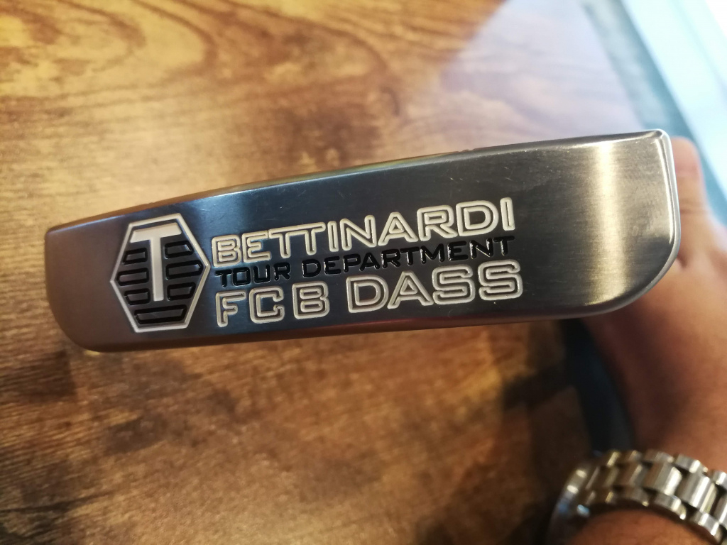 titleist hybrid bag