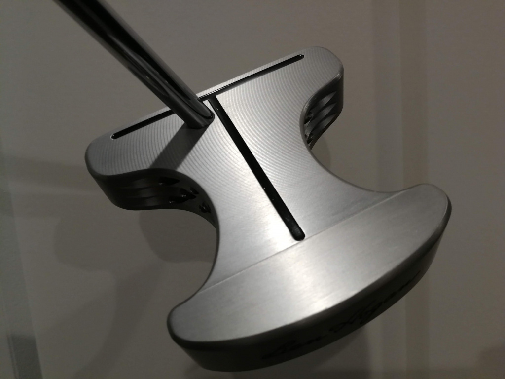 Scotty Cameron TeI3 Newport Putter Titleist 915F Cleveland 588 MB Irons ...