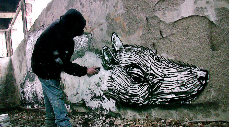 Piece Par Roa Paris (France) Streetart et Graffiti FatCap