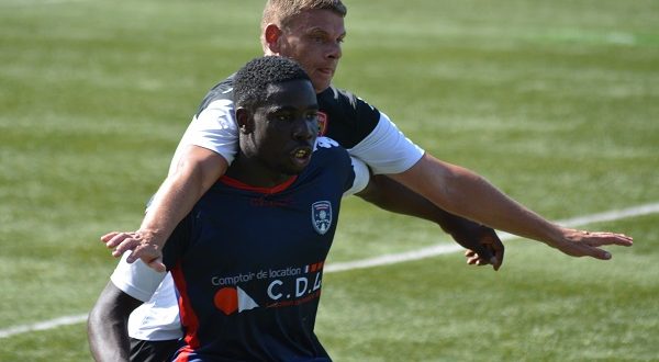 Thonon Evian Grand Genève Football Club - 