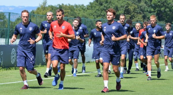 Thonon Evian Grand Genève Football Club - 