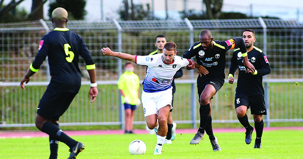 Thonon Evian Grand Genève Football Club - 