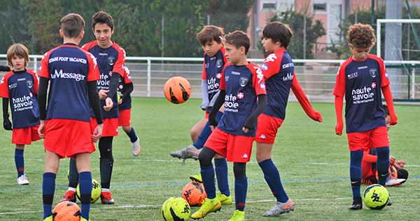 Thonon Evian Grand Genève Football Club -