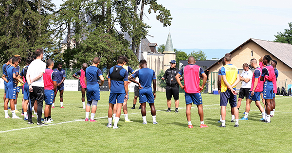 Thonon Evian Grand Genève Football Club - 