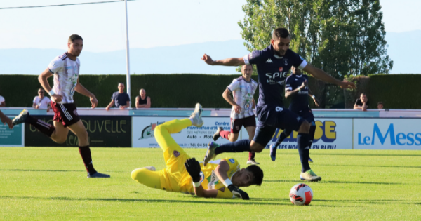Thonon Evian Grand Genève Football Club - 