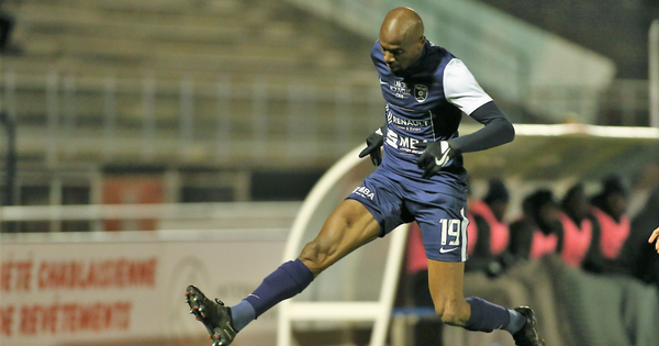Thonon Evian Grand Genève Football Club - 