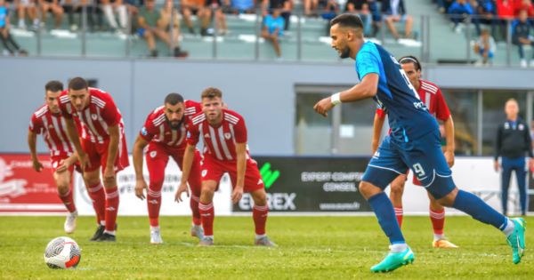 Thonon Evian Grand Genève Football Club -