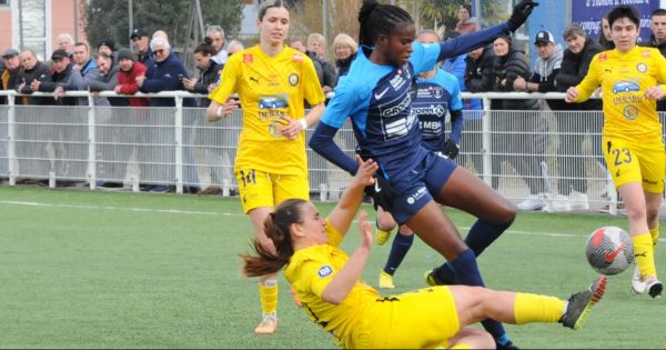 Thonon Evian Grand Genève Football Club - 