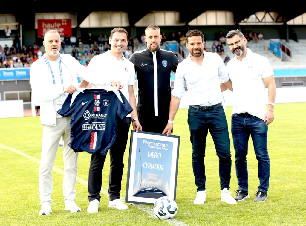 Thonon Evian Grand Genève Football Club - SERG9380