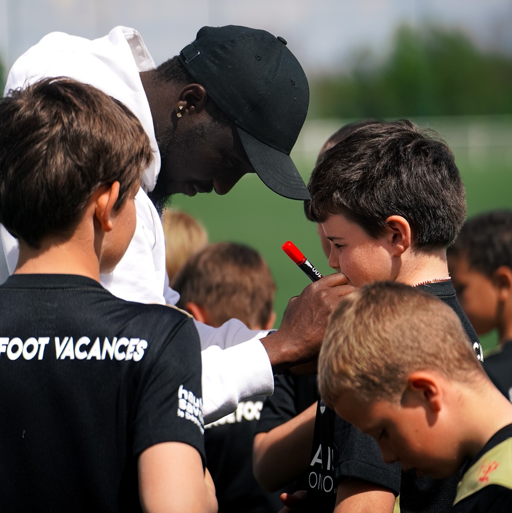 Thonon Evian Grand Genève Football Club -
