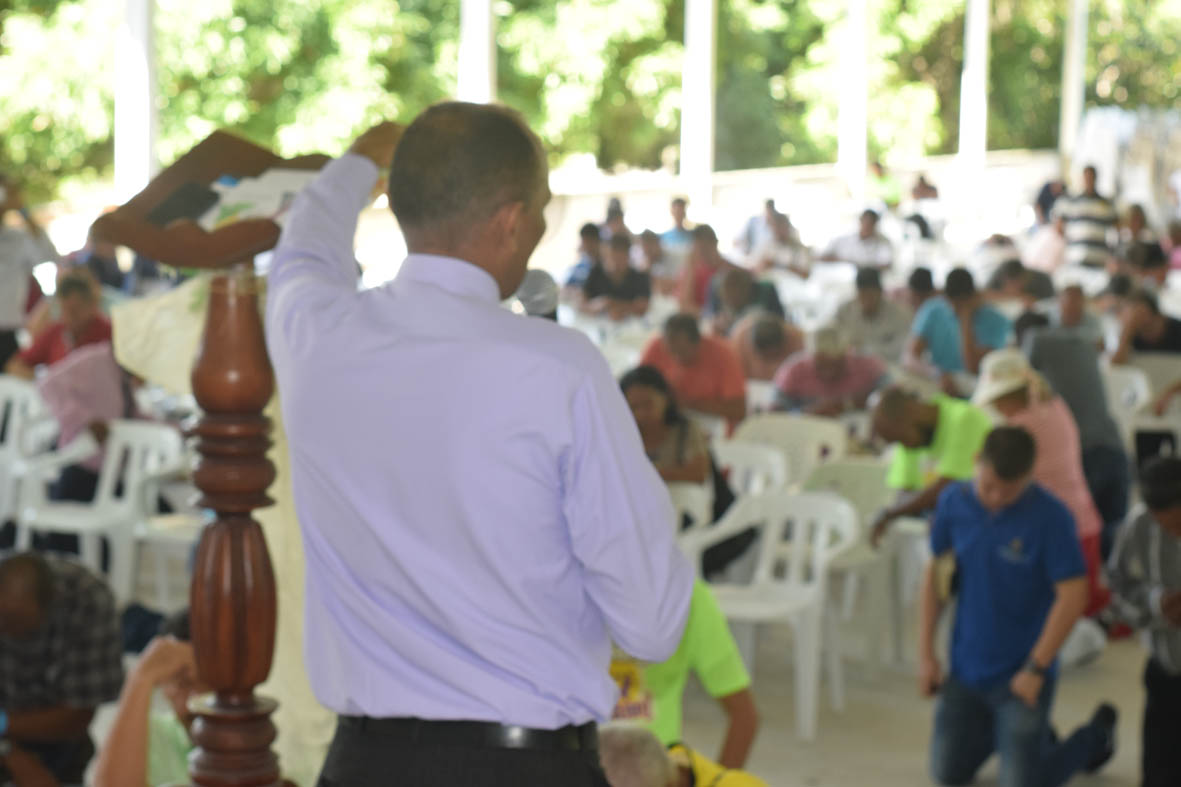 Congreso de Ancianos, Comprometidos con Dios