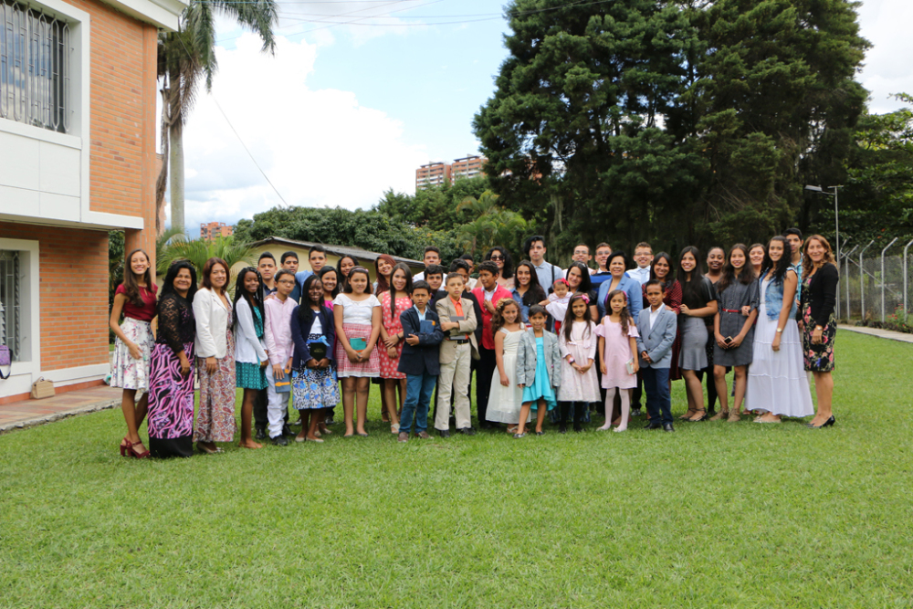 Programa integra y motiva a hijos de pastores en Medellín