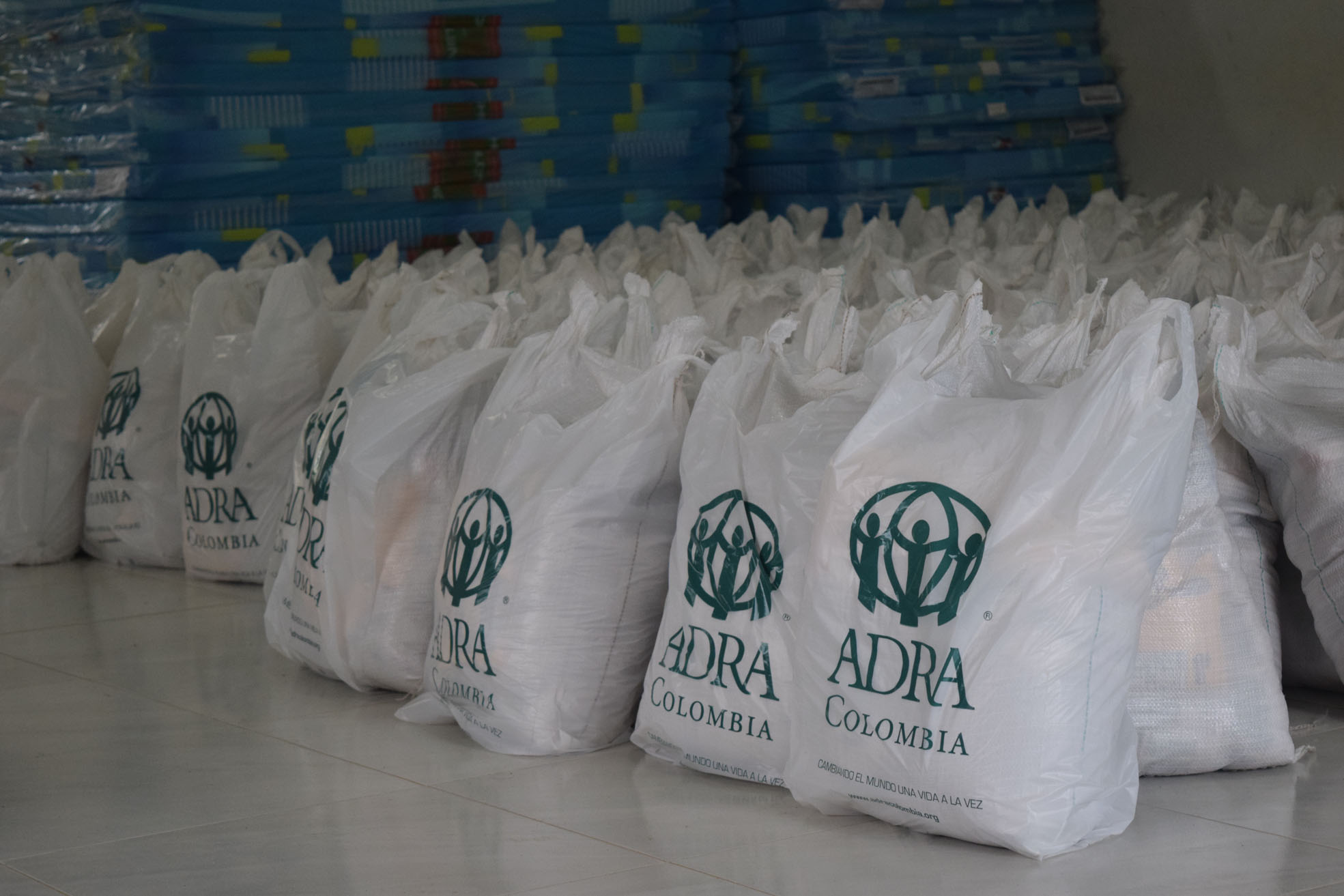 Entrega de ayudas humanitarias en la Zona del Magdalena por parte de ADRA-COLOMBIA