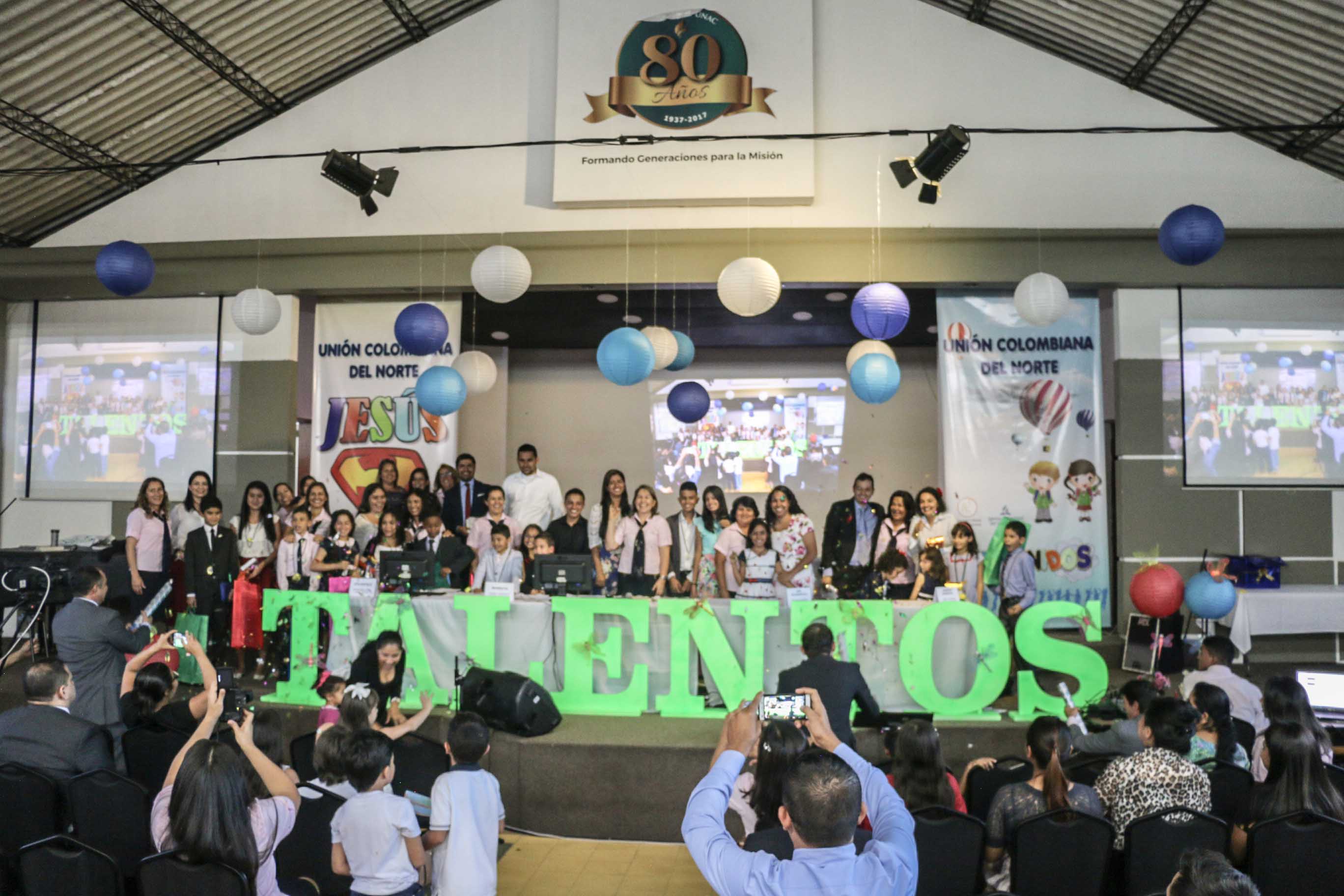 MARAVILLOSA MUESTRA DE TALENTO INFANTIL