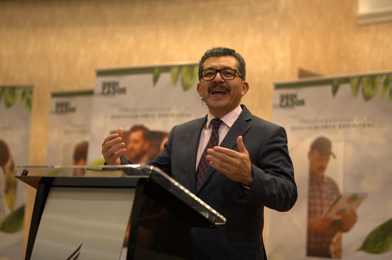 Vicepresidente de la Asociación General comentó los desafíos de la mayordomía en la Iglesia Adventista en Colombia