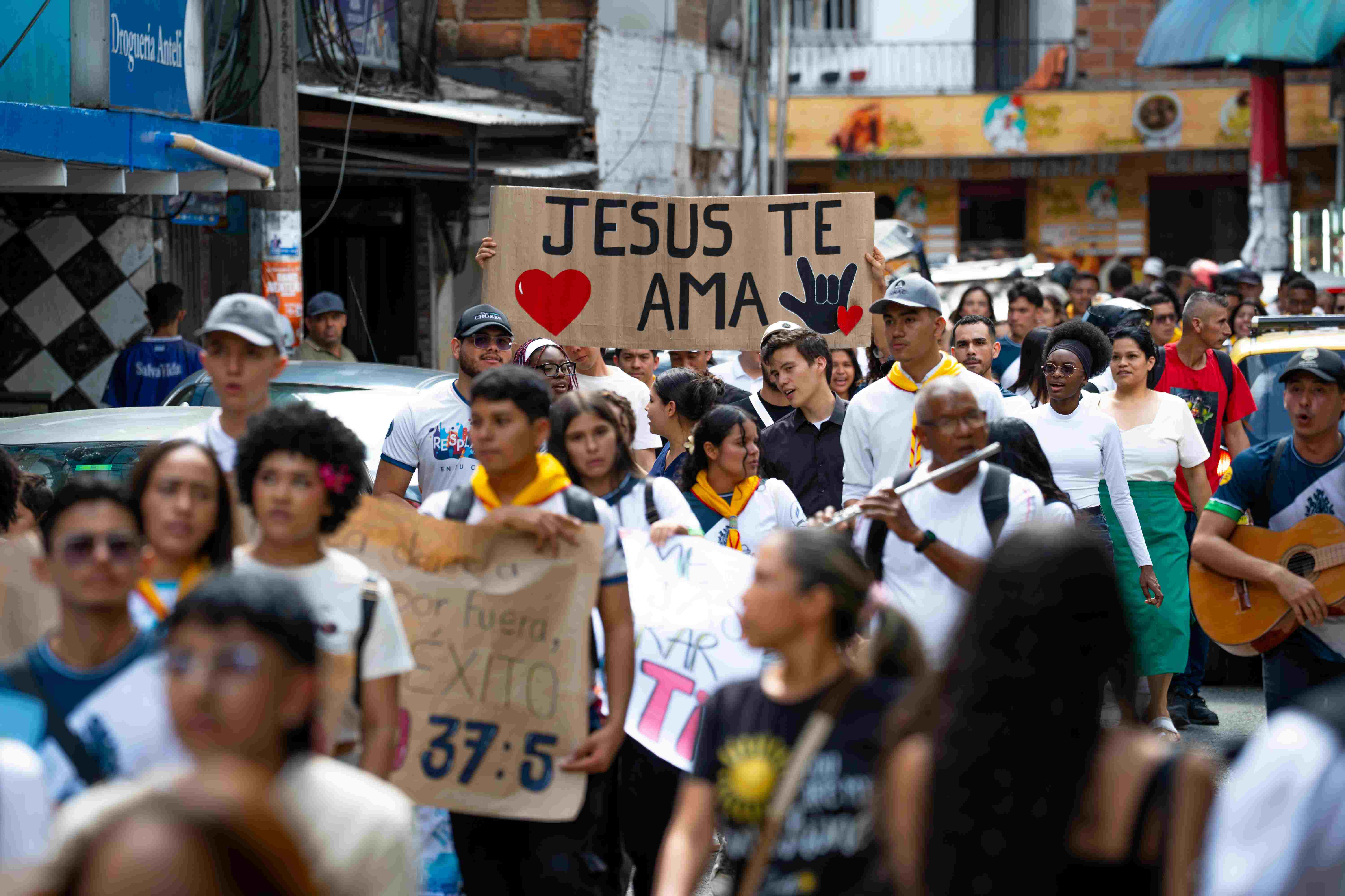 GLOBAL YOUTH DAY: EL NACIMIENTO DE UNA NUEVA IGLESIA ADVENTISTA EN MORAVIA, MEDELLÍN
