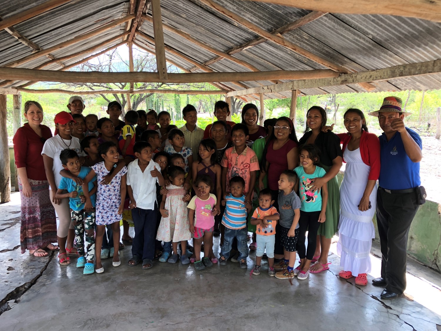 El departamento de infancia y adolescencia apoyó una jornada de servicio social en la Guajira