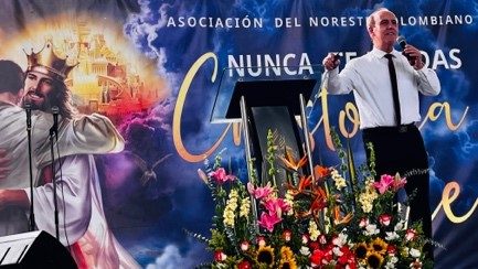 370 PERSONAS FUERON BAUTIZADAS EN LA CIUDAD DE CÚCUTA