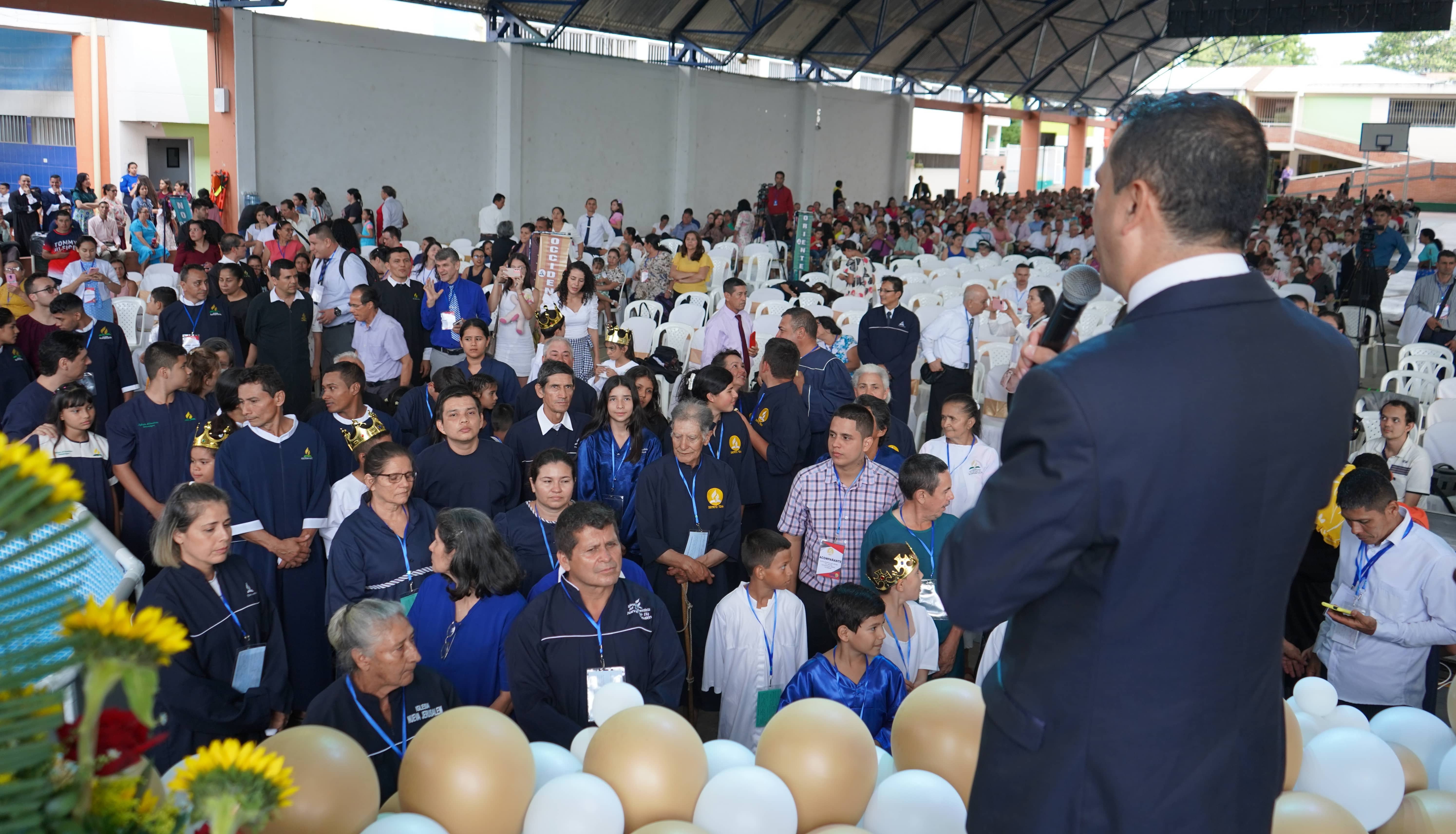 Festival de Cosecha Espiritual - Celebración de 508 bautizos, llenos de alegría entre familias y amigos