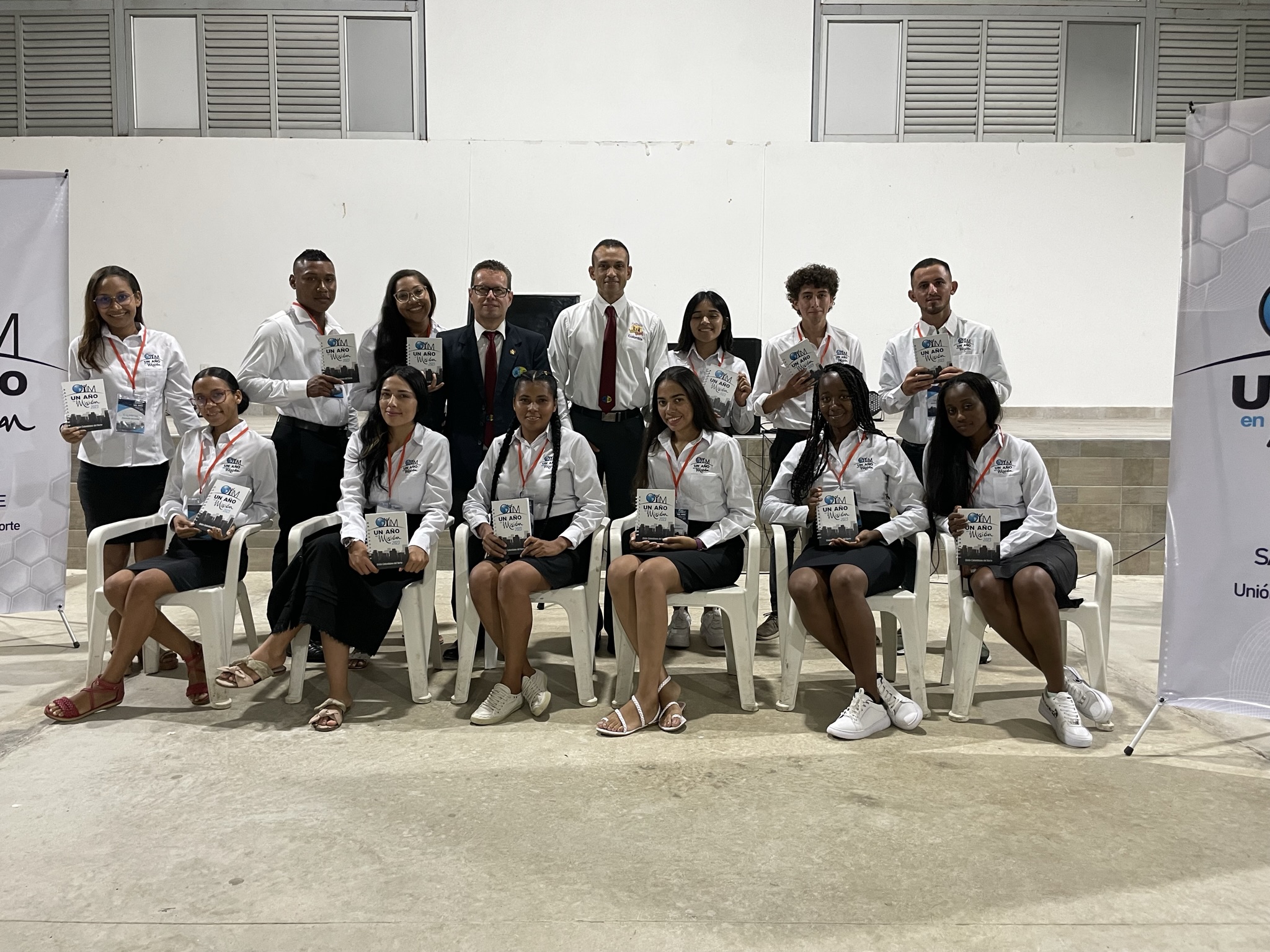 14 MISIONEROS IMPACTAN COMUNIDAD CON PROYECTO "UN AÑO EN MISIÓN"