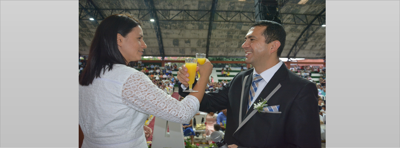 “Afirmación del modelo bíblico familiar”