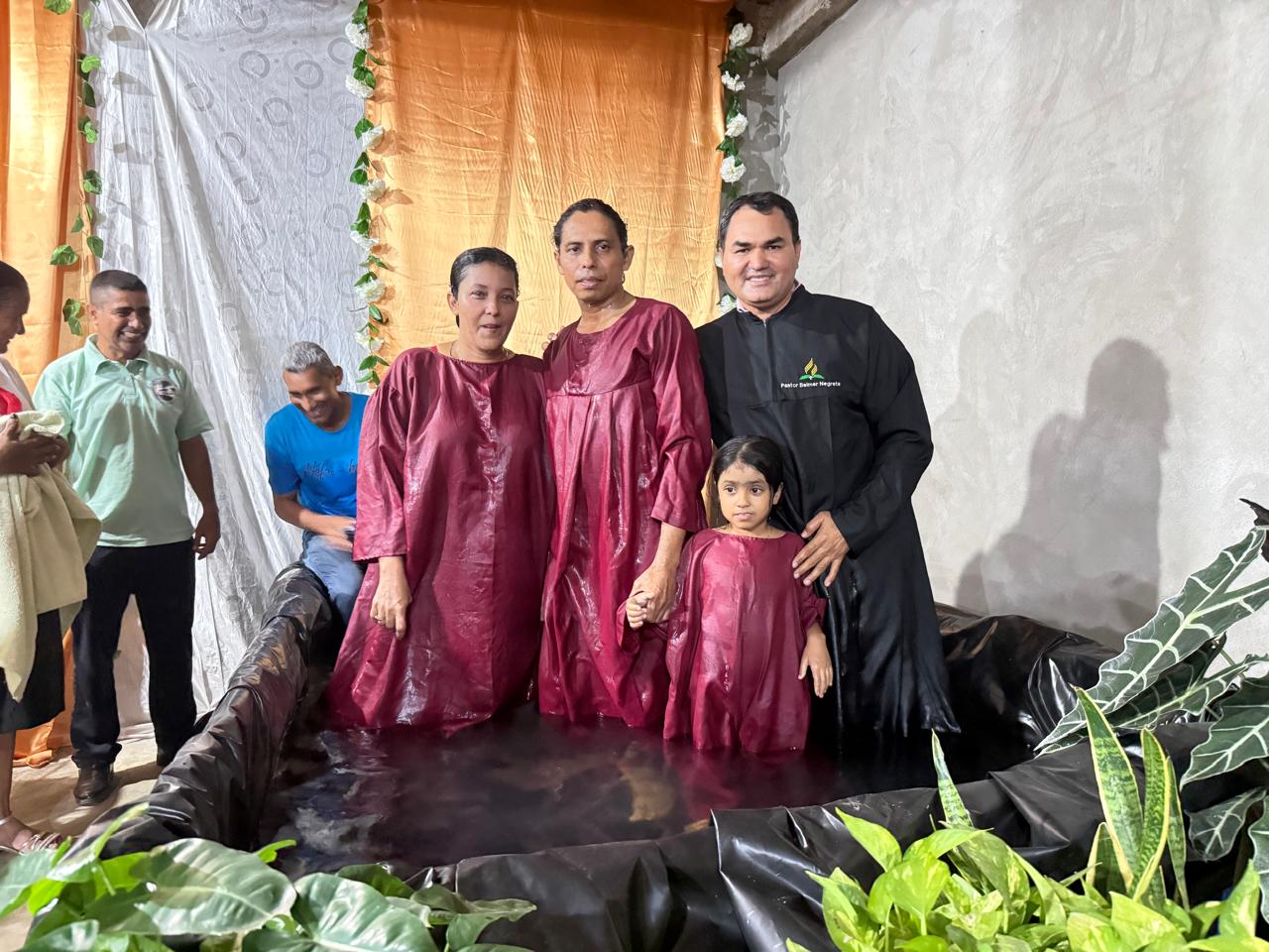 La Mojana vivió una semana de milagros espirituales: 41 personas fueron bautizadas en jornadas evangelísticas simultáneas